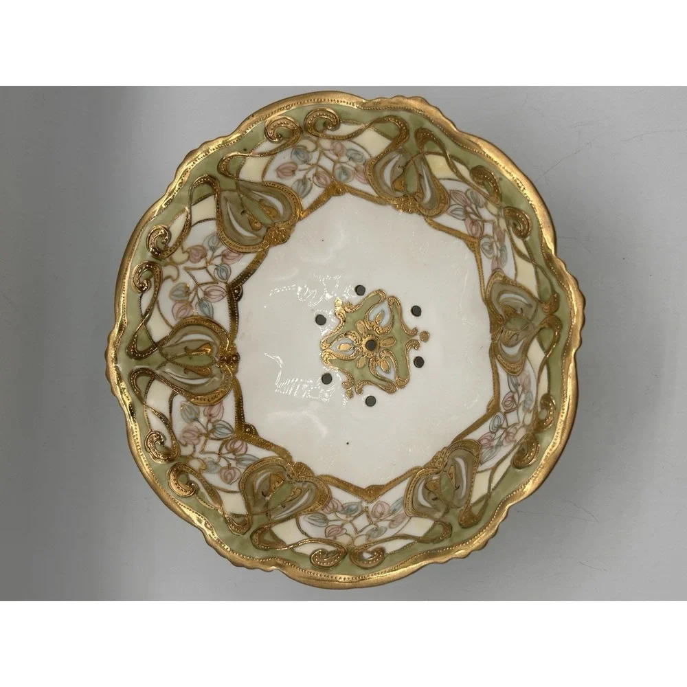 Vintage Nippon Footed Berry Bowl With Hand Painted Gold Gilt & Floral Design